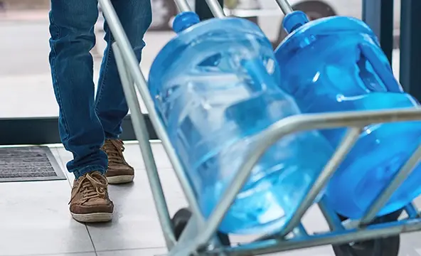 <img width="200" alt="Reasons bottled water delivery 1" src="https://www.culligan.de/wp-content/themes/culligan-emea/img/four-reasons-module//reasons-bottled-water-delivery-1.webp" /> Reasons bottled water delivery 1