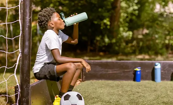 <img width="200" alt="Reasons child water bottle 1" src="https://www.culligan.de/wp-content/themes/culligan-emea/img/four-reasons-module//reasons-child-water-bottle-1.webp" /> Reasons child water bottle 1
